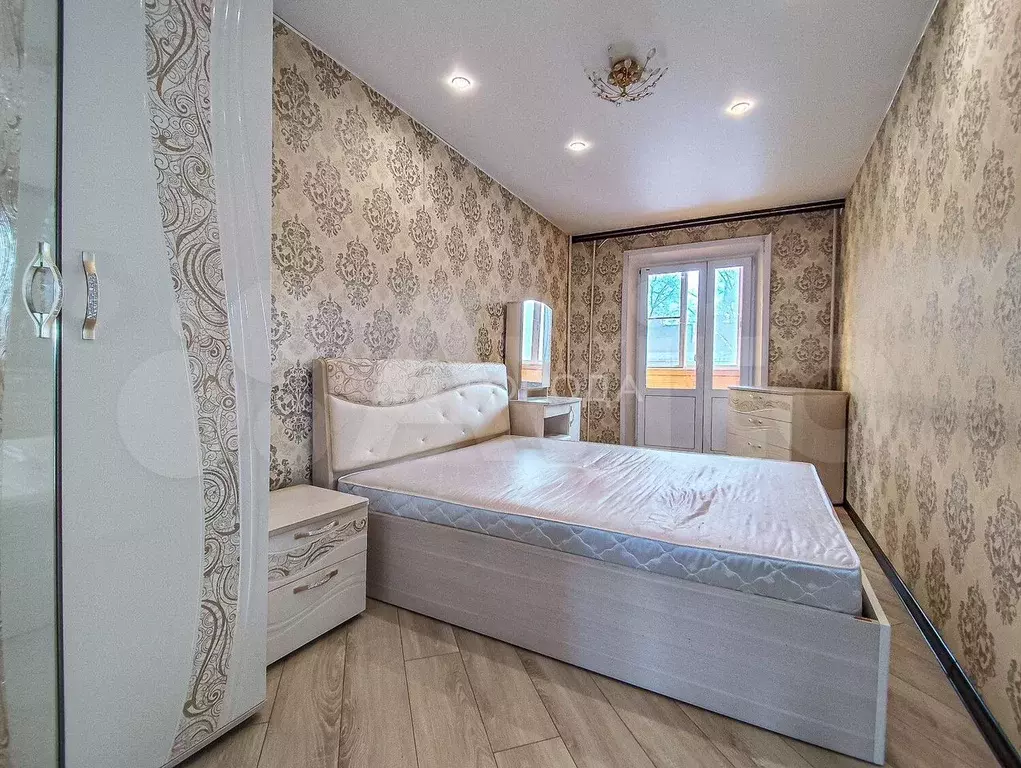 3-к. квартира, 60 м, 4/9 эт. - Фото 0