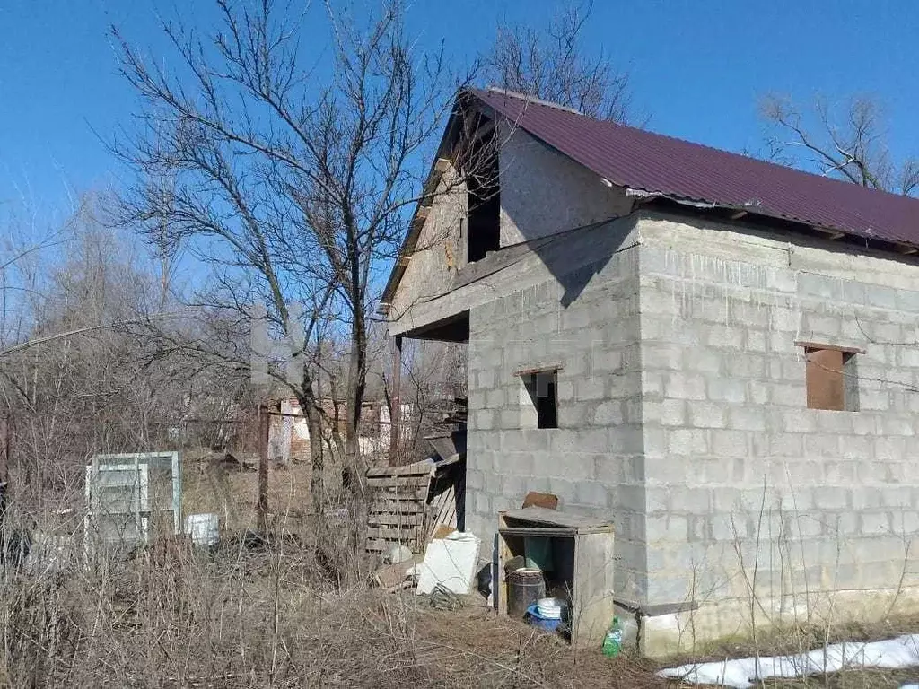 Дом в Ростовская область, Каменск-Шахтинский Верхняя ул. (40 м) - Фото 0