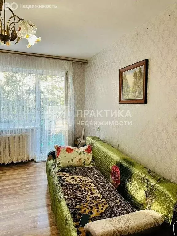 2-комнатная квартира: посёлок городского типа Тучково, улица ... - Фото 2