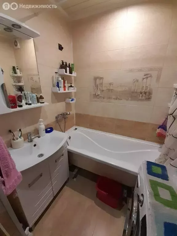 3-комнатная квартира: Ясный, улица Строителей, 6 (59 м) - Фото 0