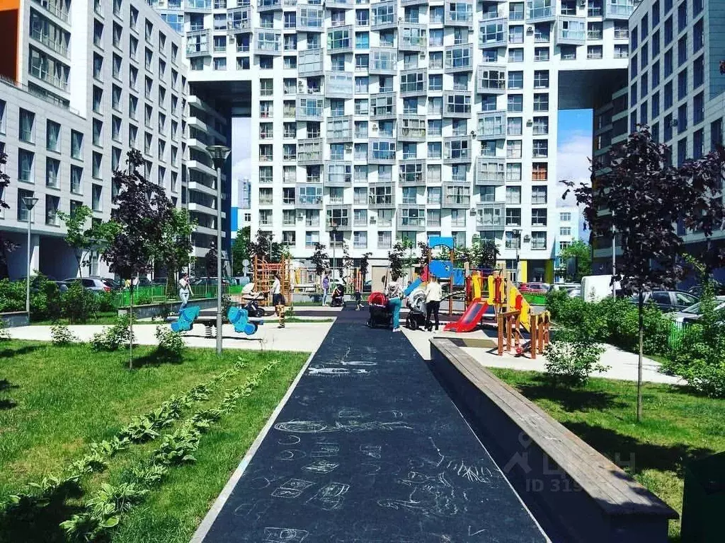 Квартира, 3 комнаты, 92 м - Фото 0