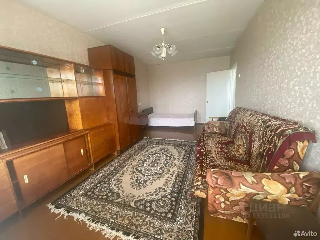 1-к кв. Псковская область, Великие Луки ул. Антонова, 7 (33.0 м) - Фото 1