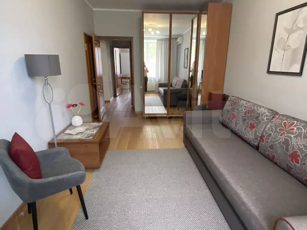 2-к. квартира, 55 м, 3/4 эт. - Фото 1