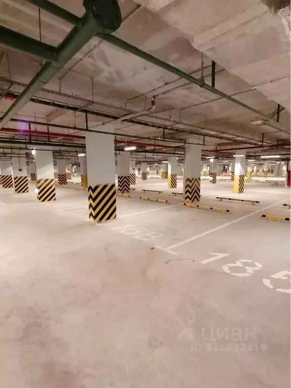 Гараж в Московская область, Ленинский городской округ, пос. Битца ... - Фото 1