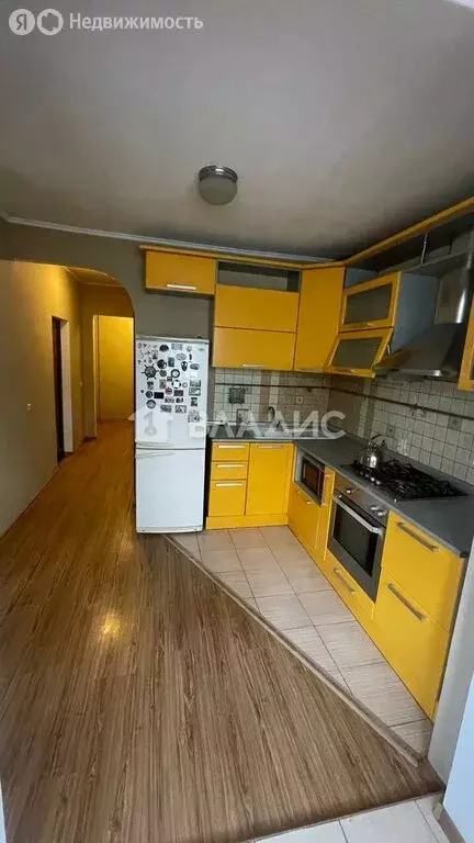 2-комнатная квартира: Белгород, улица Есенина, 44А (61.1 м) - Фото 0
