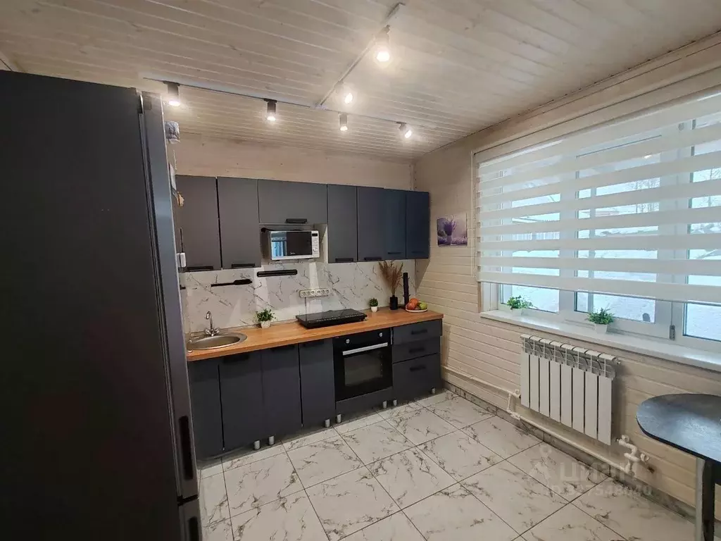 Дом в Московская область, Ленинский городской округ, с. Остров ул. ... - Фото 1