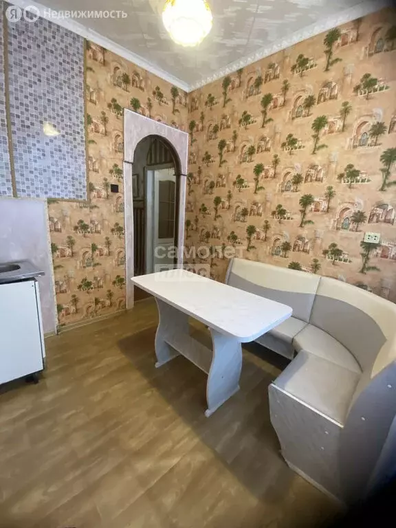 1-комнатная квартира: Каменск-Уральский, улица Карла Маркса, 75 (40 м) - Фото 1