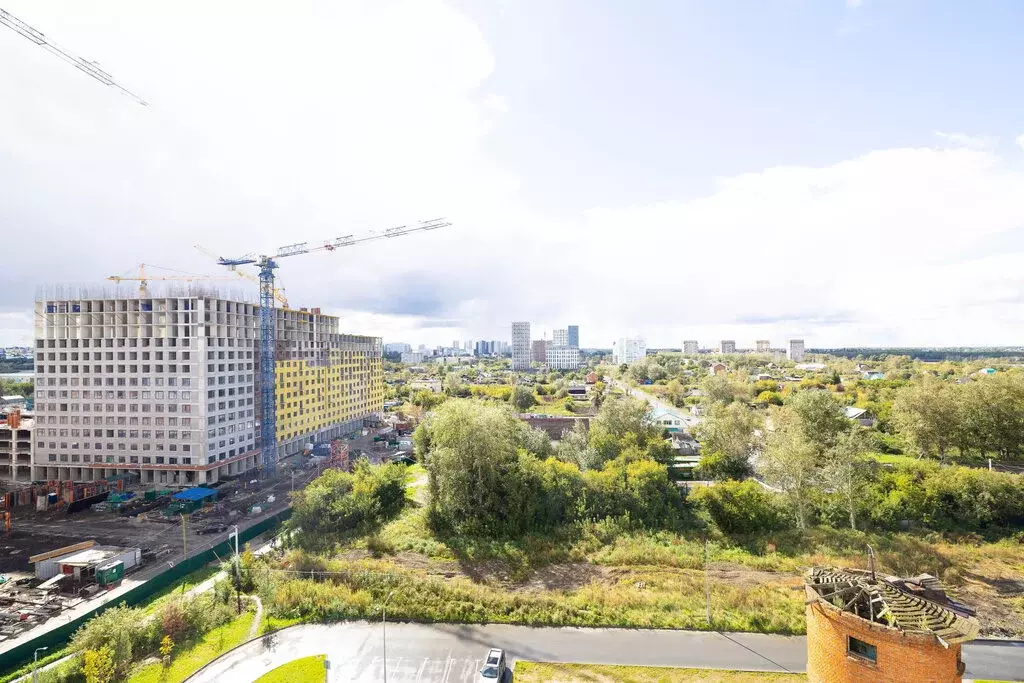 1-комнатная квартира: Тюмень, Краснооктябрьская улица, 10 (39.1 м) - Фото 2