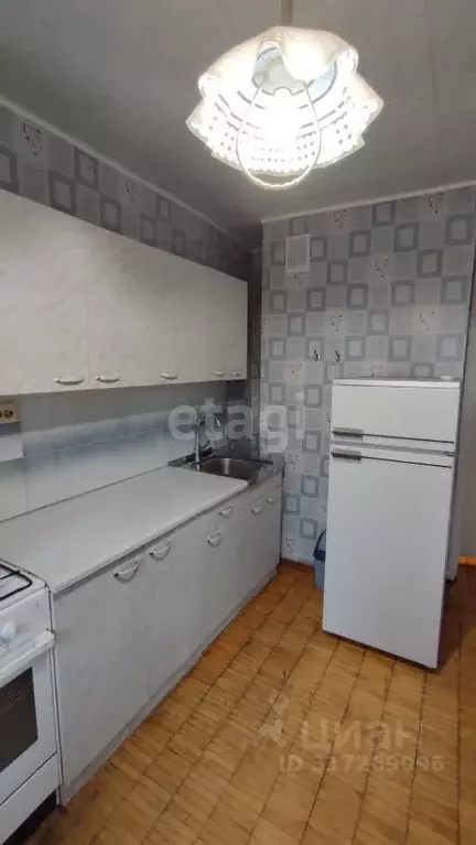 1-к кв. Свердловская область, Екатеринбург ул. Репина, 84 (33.3 м) - Фото 0