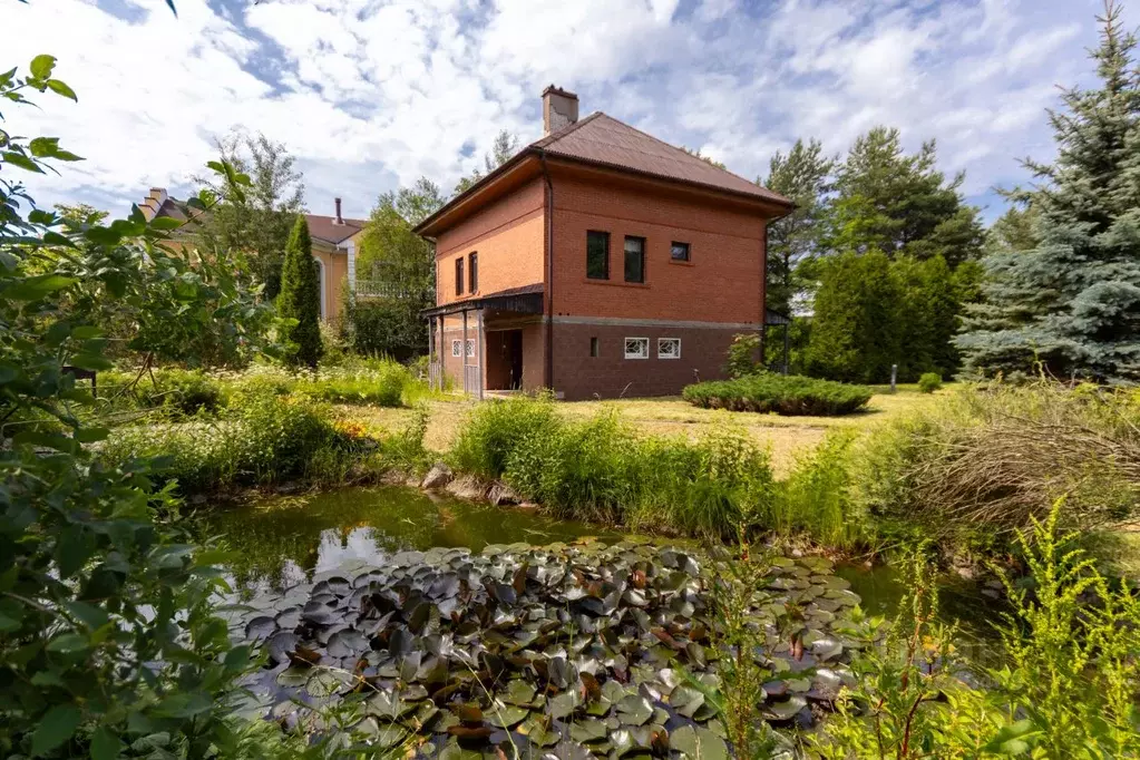 Дом в Санкт-Петербург пос. Парголово, ул. Шишкина, 62к2 (250 м) - Фото 2