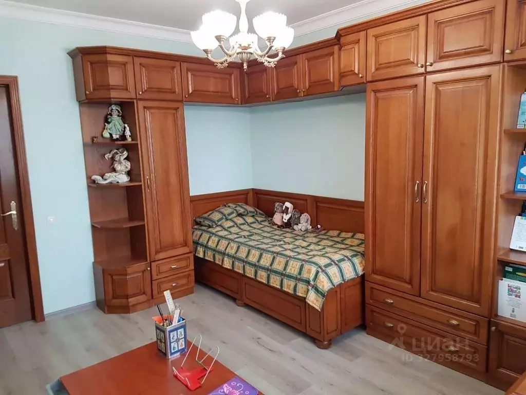 4-к кв. Москва Пенягинская ул., 18 (136.6 м) - Фото 1