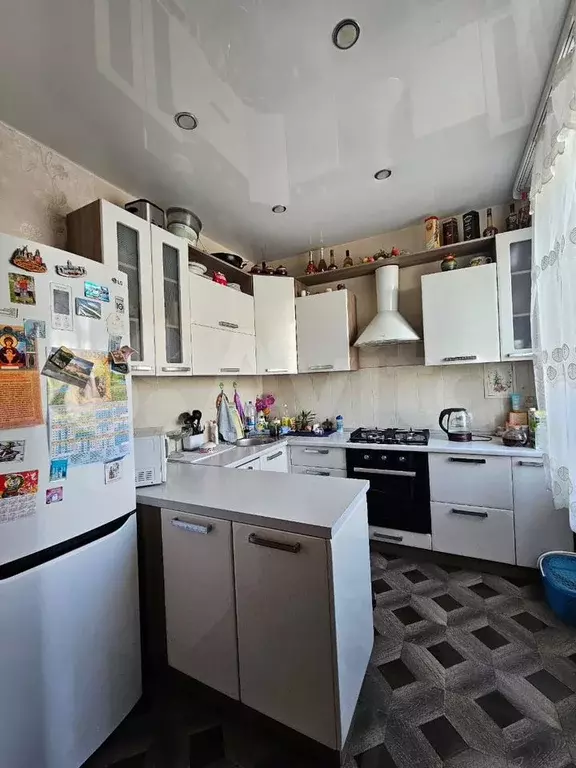 3-к. квартира, 73 м, 2/4 эт. - Фото 0