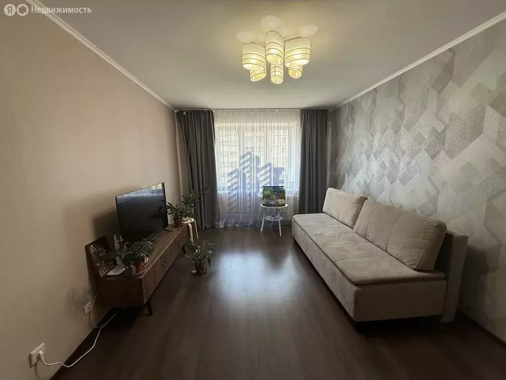1-комнатная квартира: Чебоксары, бульвар Анатолия Миттова, 1 (40 м) - Фото 1