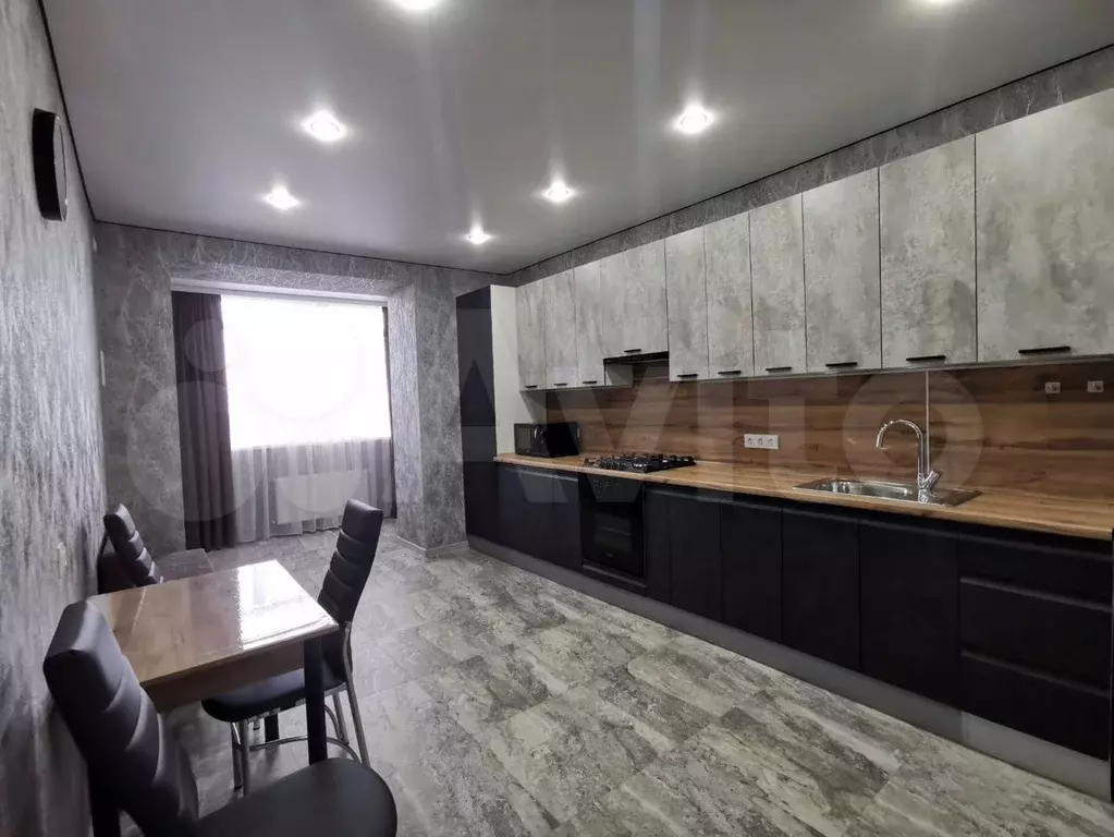 1-к. квартира, 50 м, 4/10 эт. - Фото 0