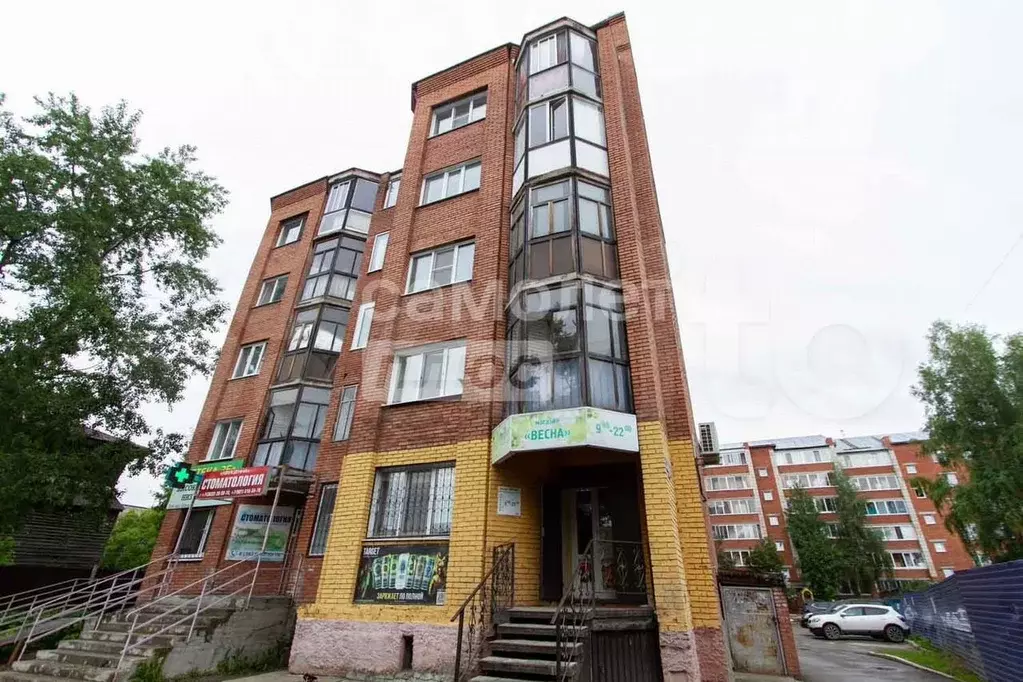 Продам торговое помещение, 39 м - Фото 1