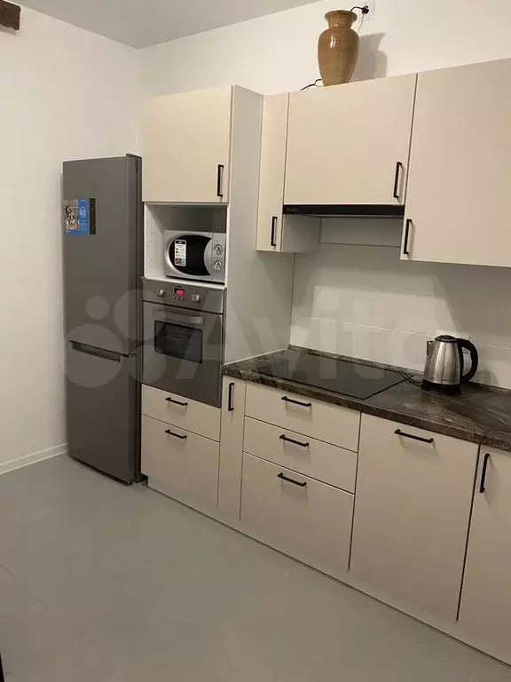 2-к. квартира, 60 м, 10/25 эт. - Фото 1