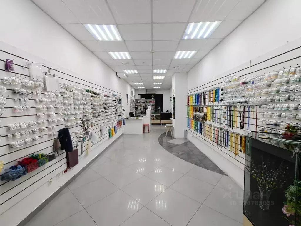 Торговая площадь в Свердловская область, Екатеринбург ул. Вайнера, 19 ... - Фото 1