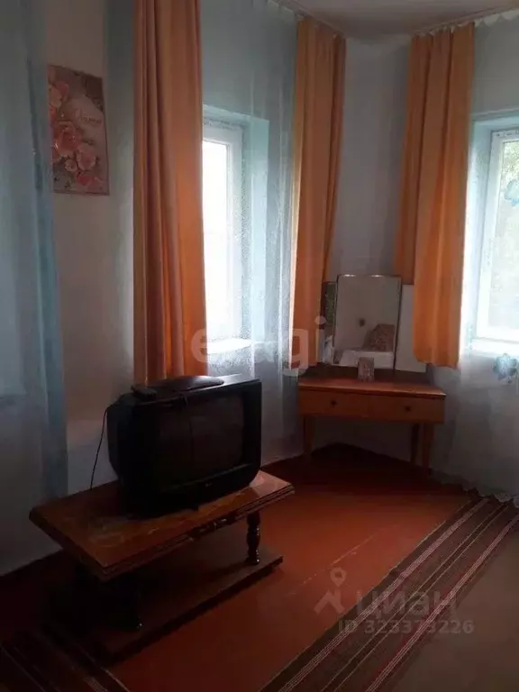 Дом в Адыгея, Красногвардейский район, Уляпское с/пос, с. Штурбино ул. ... - Фото 1