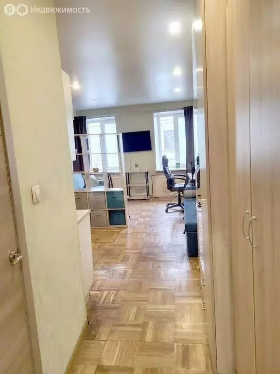 Квартира-студия: Санкт-Петербург, Гончарная улица, 23 (28 м) - Фото 1