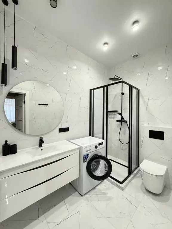 2-к кв. Крым, Симферополь ул. Набережная имени 60-летия СССР, 50к1 ... - Фото 0