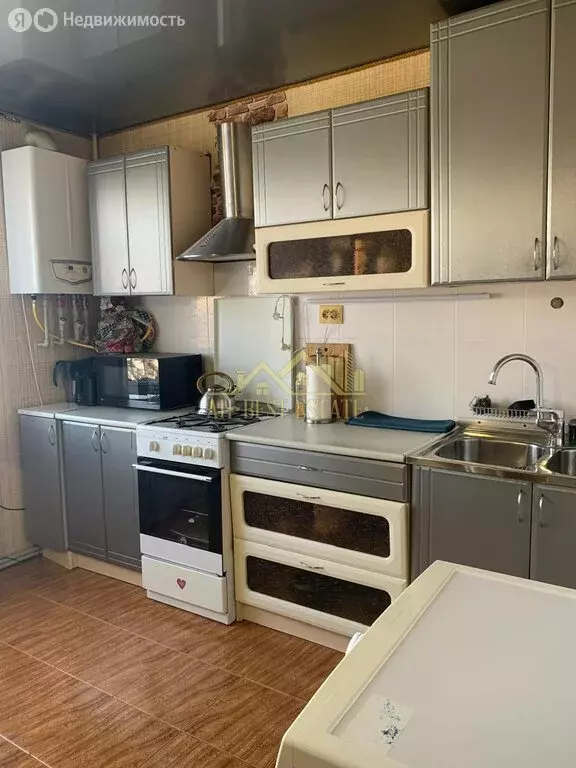 2-комнатная квартира: Владикавказ, Владикавказская улица, 71 (68 м) - Фото 1