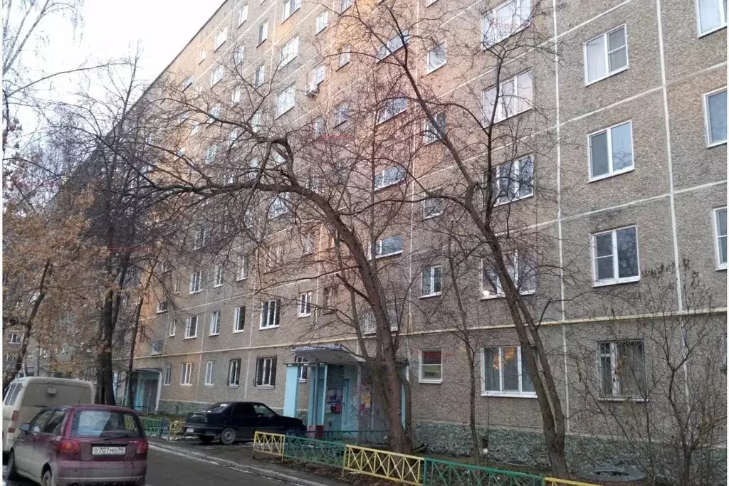 2-комнатная квартира: Екатеринбург, улица Пехотинцев, 11 (43 м) - Фото 2