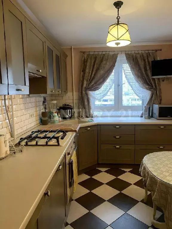 Продается 3-комнатная квартира - Фото 2