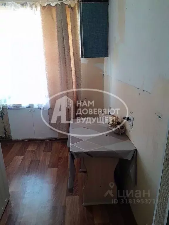 3-к кв. Пермский край, Чусовой Коммунистическая ул., 6/5 (70.7 м) - Фото 0