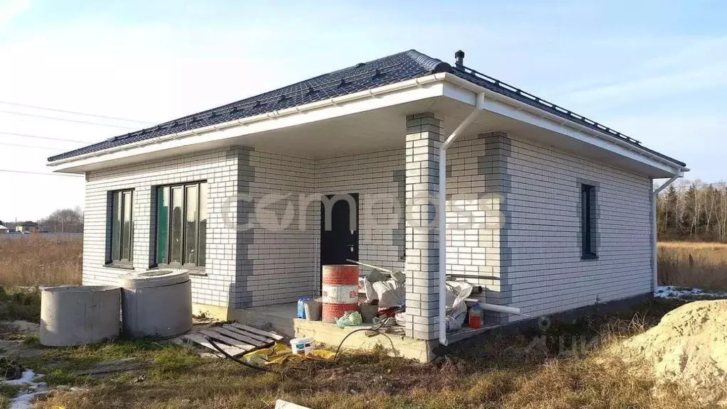 Дом в Тюменская область, Тюменский район, д. Малиновка, Малиновка кп  ... - Фото 0