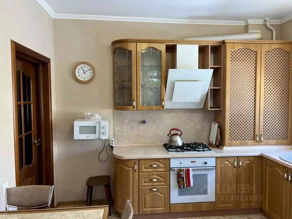 2-к кв. Краснодарский край, Геленджик ул. Розы Люксембург, 72 (56.0 м) - Фото 1