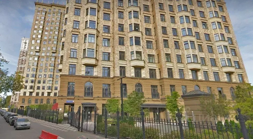 Торговая площадь в Москва ул. Ротмистрова, 2к1 (102 м) - Фото 1