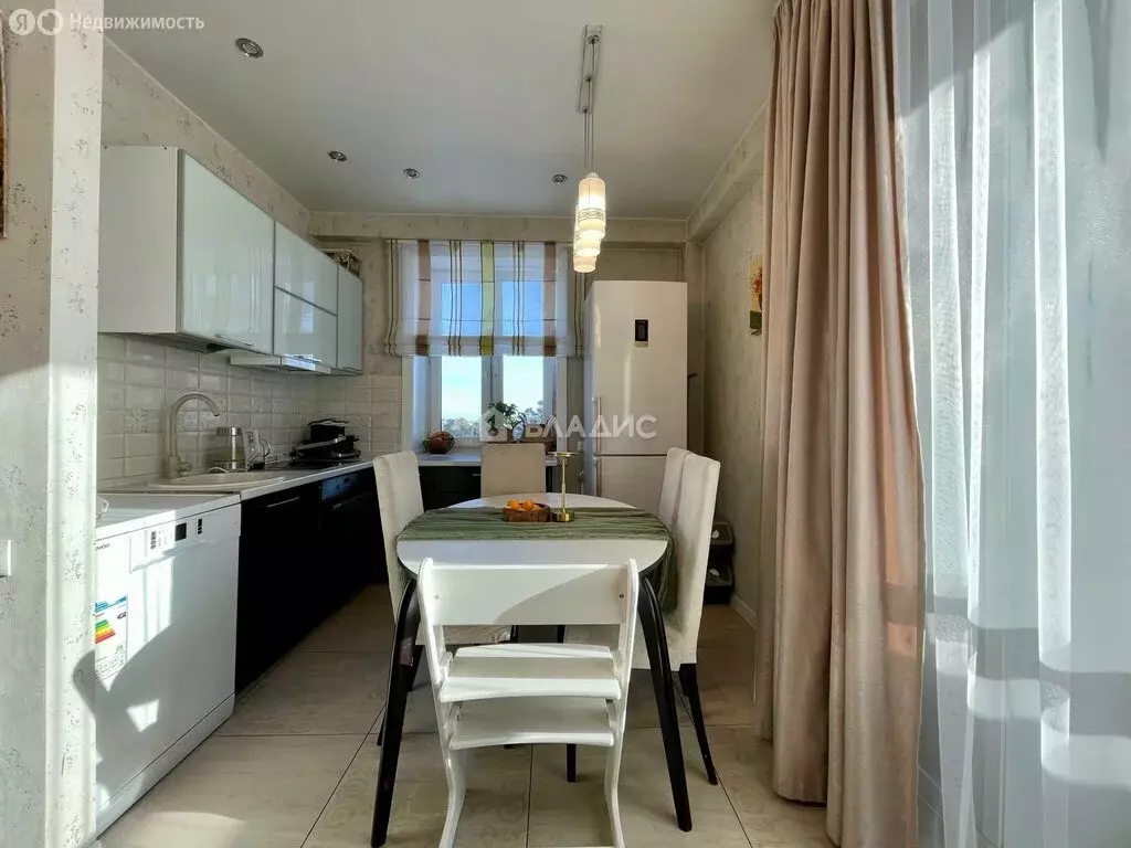 3-комнатная квартира: Улан-Удэ, микрорайон 140А, 10А (55.7 м) - Фото 1