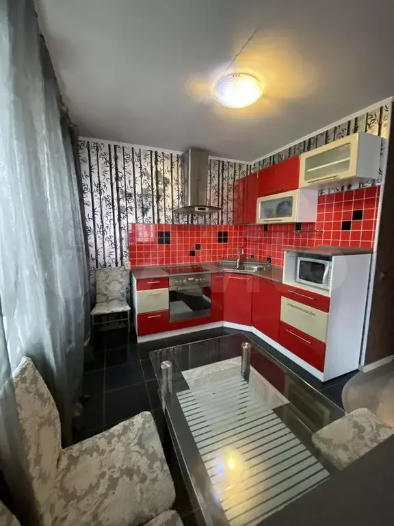 3-к. квартира, 64 м, 8/10 эт. - Фото 0