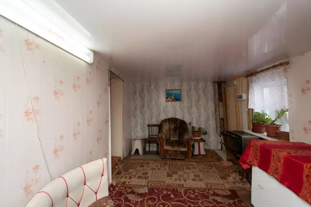 3-к кв. Иркутская область, Иркутский муниципальный округ, с. Оек ул. ... - Фото 0