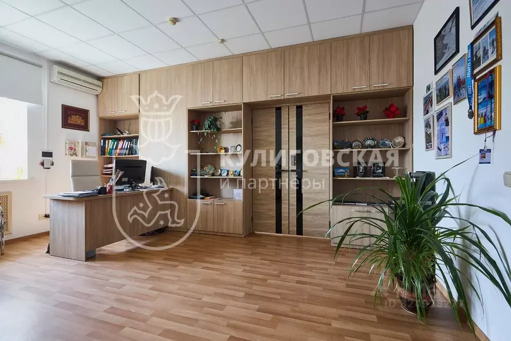 Склад в Свердловская область, Екатеринбург ул. Искровцев, 40 (4114 м) - Фото 2