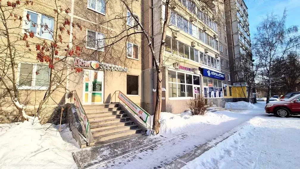 Помещение свободного назначения в Свердловская область, Екатеринбург ... - Фото 1