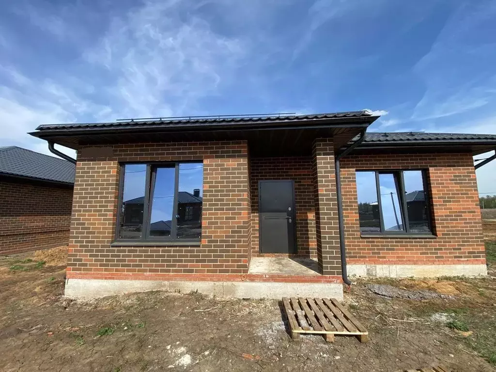 Дом в Татарстан, Лаишевский район, Кирбинское с/пос, д. Травкино, ... - Фото 1