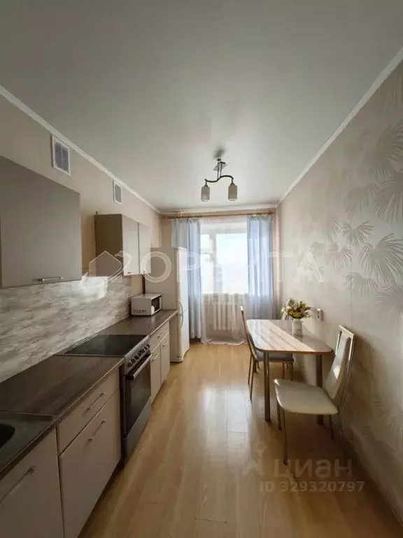 1-к кв. Тюменская область, Тюмень ул. Газовиков, 53к1 (42.1 м) - Фото 1