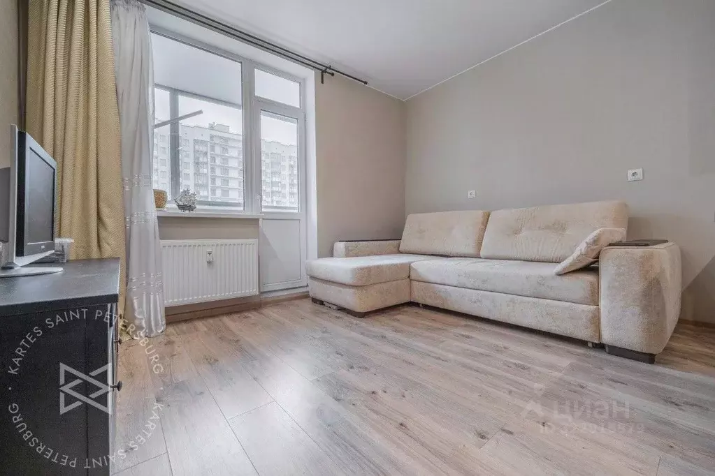 Студия Ленинградская область, Мурино Всеволожский район, бул. ... - Фото 1