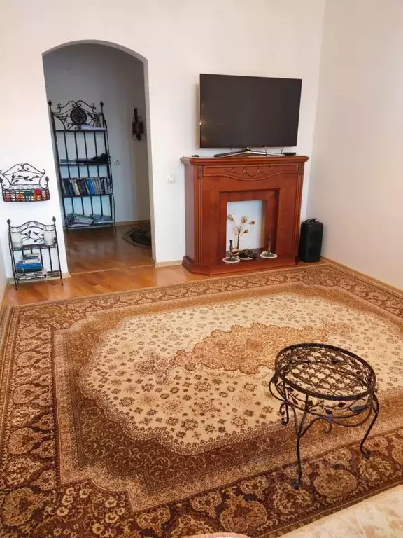 2-к кв. Омская область, Омск Городок Нефтяников мкр, ул. 4-я ... - Фото 1