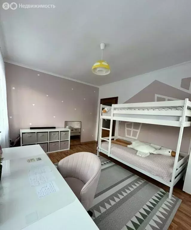 3-комнатная квартира: Калининград, улица Энгельса, 14 (68 м) - Фото 0
