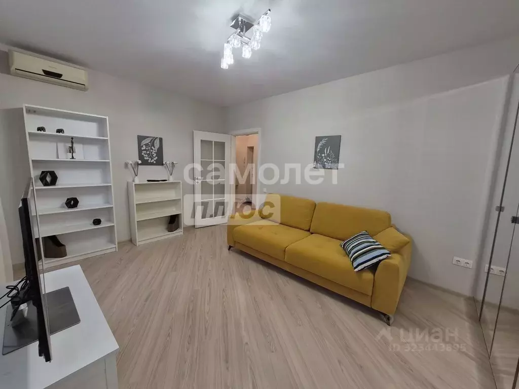 1-к кв. Волгоградская область, Волгоград ул. Им. Циолковского, 37 ... - Фото 2