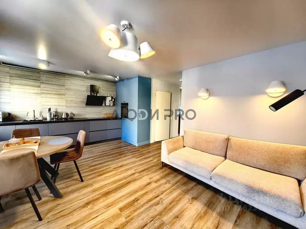 3-к кв. Башкортостан, Уфа ул. Достоевского, 60 (78.0 м) - Фото 1