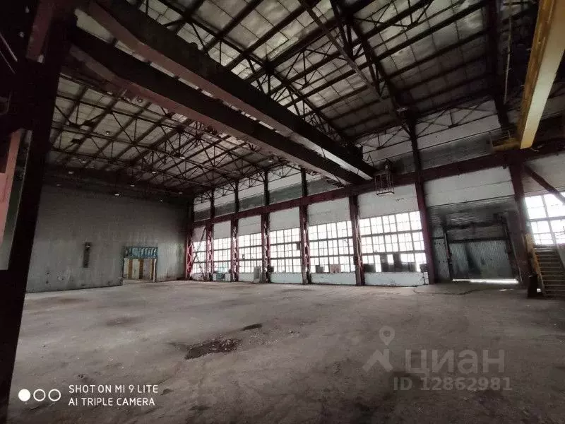 Помещение свободного назначения в Тульская область, Тула Епифанское ... - Фото 1