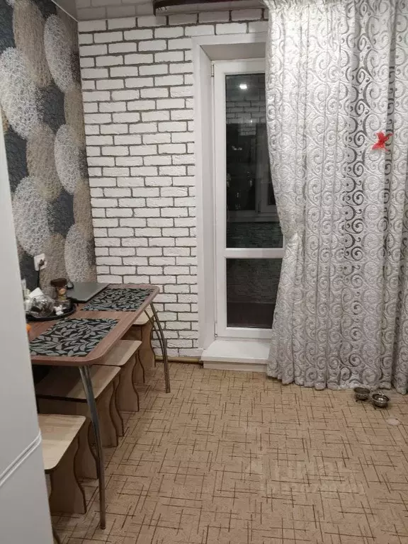 2-к кв. Псковская область, Псков Печорская ул., 5А (53.3 м) - Фото 2