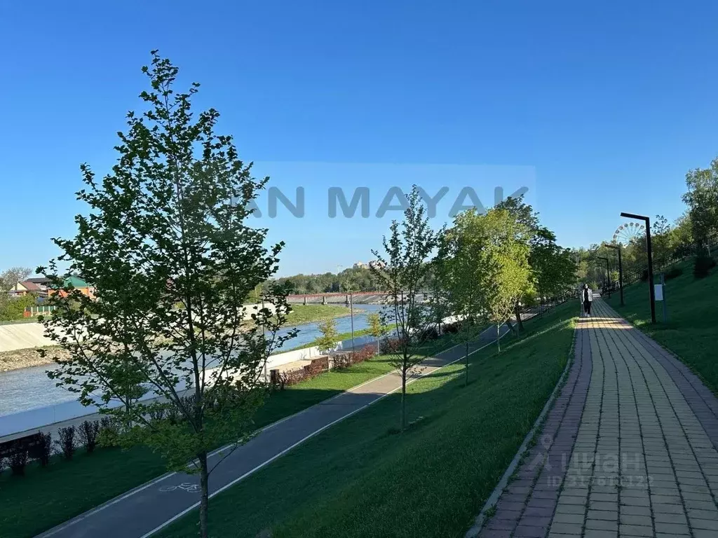 3-к кв. Адыгея, Майкоп ул. Гагарина, 1 (98.1 м) - Фото 1