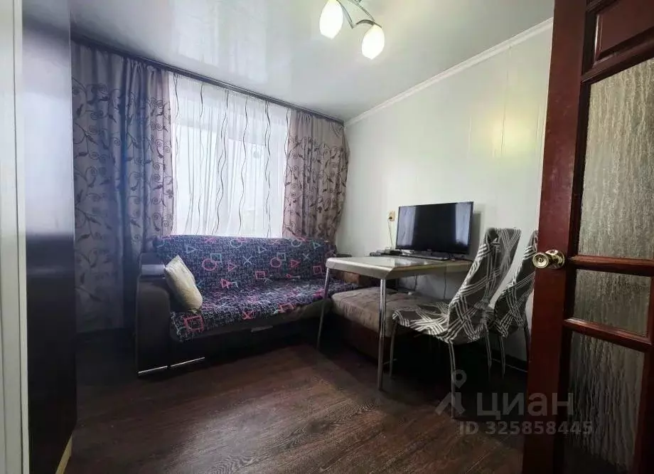 4-к кв. Пермский край, Александровск Яйва пгт, Юбилейная ул., 2 (59.5 ... - Фото 1