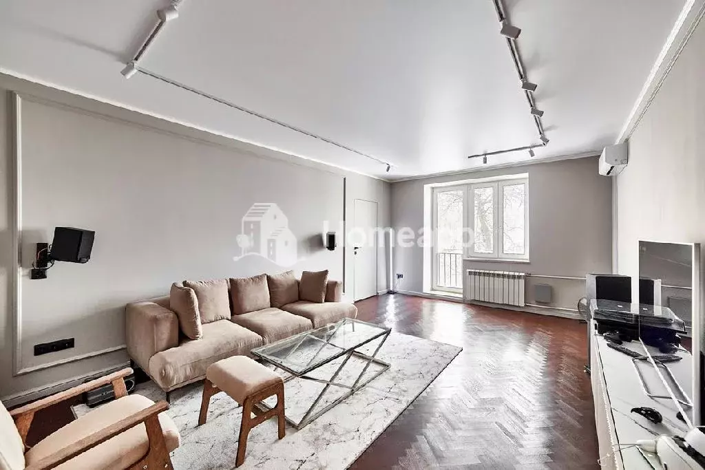 Продается 4-комнатная квартира - Фото 1