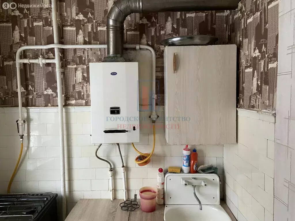 1-комнатная квартира: Серпухов, улица Горького, 8В (31 м) - Фото 1