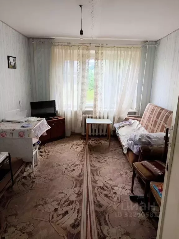 Комната Свердловская область, Карпинск ул. Мира, 45 - Фото 1